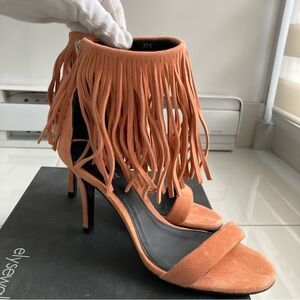ELYSE WALKER | ´Alex’ Suede Fringe Sandals Col Apricot Size 37.5 Spain NIB Rare